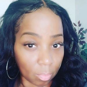 Meet your Posher, Tiandra